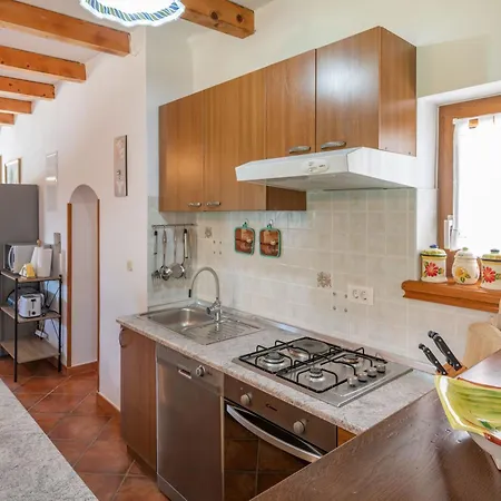 Rimanici, A Wonderful And Sunny Pet Friendly * Pican