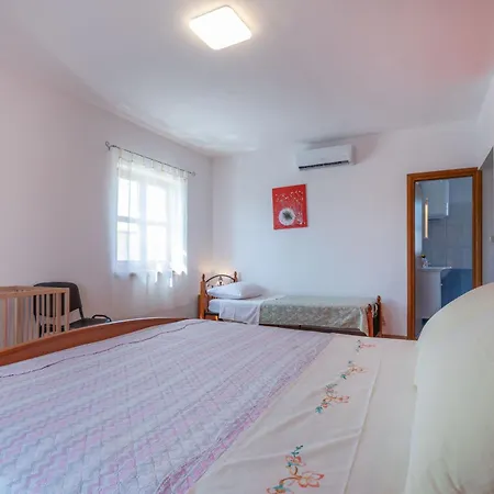 Rimanici, A Wonderful And Sunny Pet Friendly * Pican