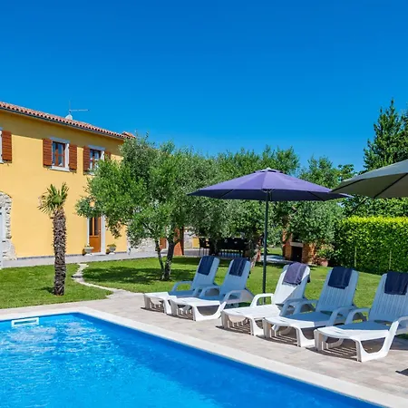 Rimanici, A Wonderful And Sunny Pet Friendly * Pican