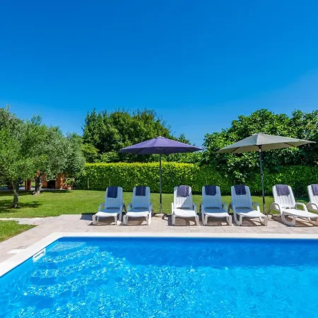 Rimanici, A Wonderful And Sunny Pet Friendly Vikendica Pican